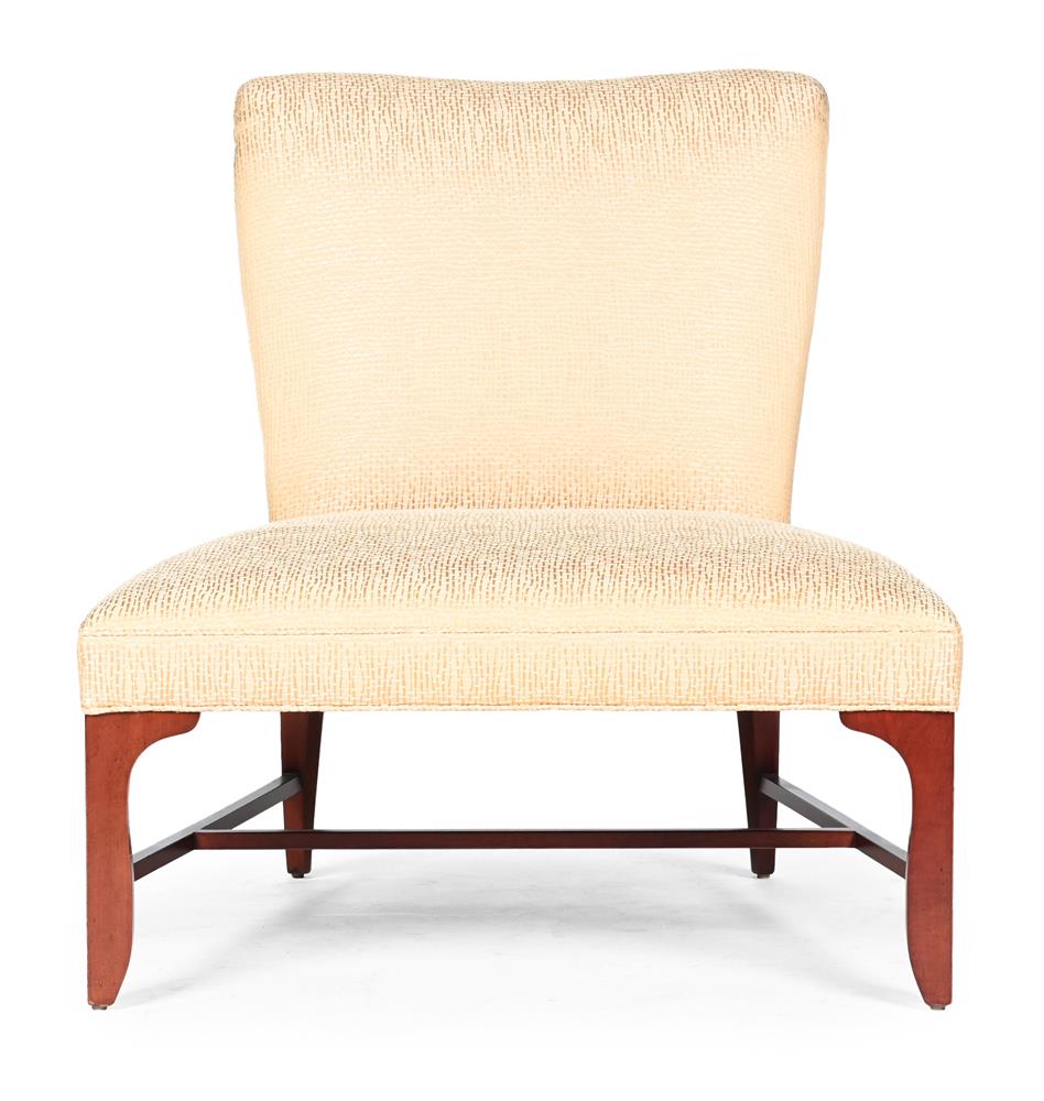 A PAIR OF OVERSIZED SLIPPER CHAIRS, BY BAKER FURNITURE, OF RECENT MANUFACTURE - Image 2 of 3