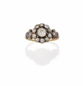 AN EARLY 19TH CENTURY DIAMOND CLUSTER RING