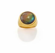 A LABRADORITE SINGLE STONE RING