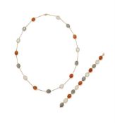 A MOONSTONE NECKLACE AND BRACELET