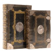 θ Bindings.- Bible, English.- Holy Bible (The) Containing the Old Testament and the New, by …