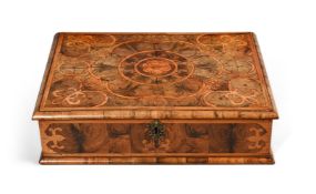 A WILLIAM & MARY WALNUT AND OLIVEWOOD OYSTER VENEERED LACE BOX, CIRCA 1690
