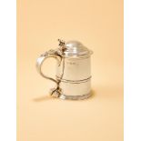 A GEORGE I SILVER TANKARD
