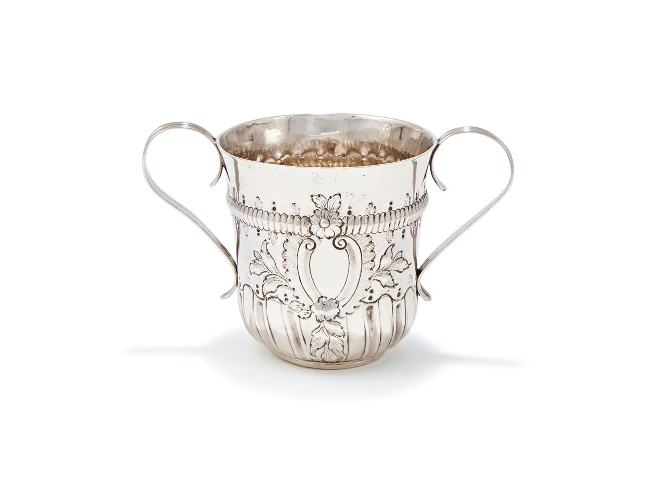 A GEORGE III SILVER TWIN HANDLED CUP - Image 2 of 3