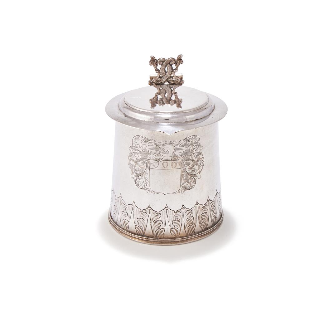 A SILVER TANKARD - Image 2 of 3