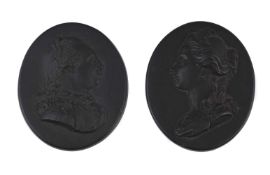 A PAIR OF WEDGWOOD OVAL PORTRAIT PLAQUES OF KING GEORGE III AND QUEEN CHARLOTTE, CIRCA 1800