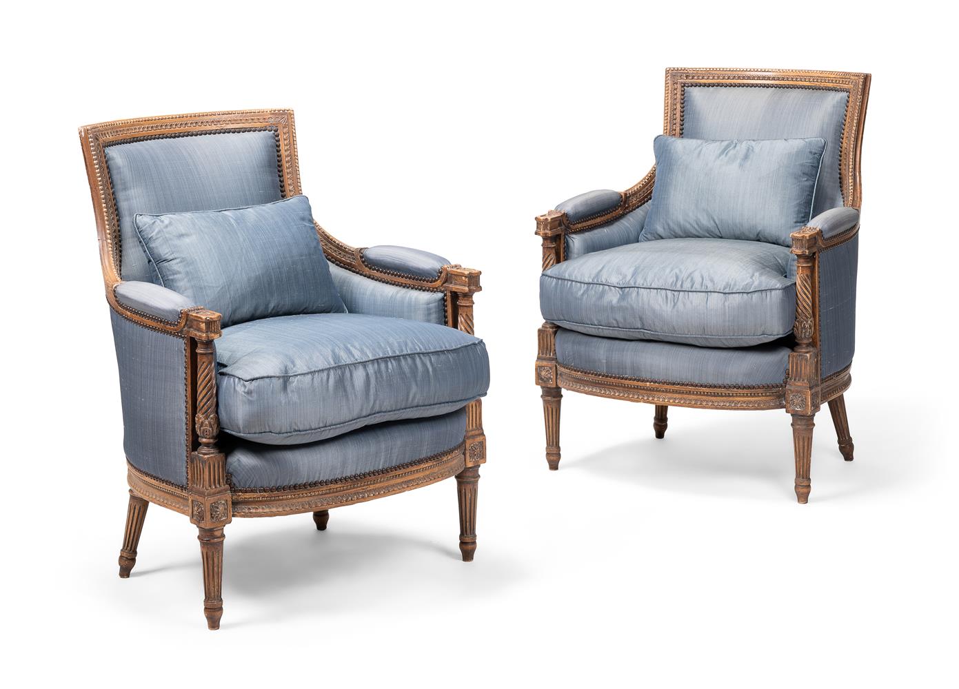 A PAIR OF CARVED BEECH AND SILK UPHOLSTERED FAUTEUIL, 19TH CENTURY