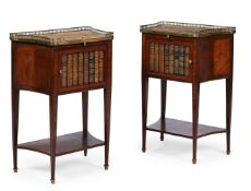 Y A PAIR OF WALNUT AND TULIPWOOD MARBLE INLAID BEDSIDE CUPBOARDS, IN LOUIS XVI STYLE, 20TH CENTURY