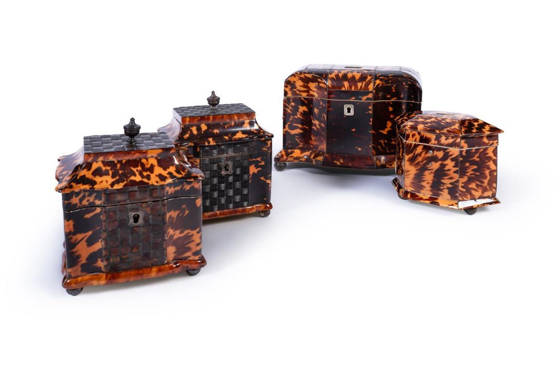Y A GROUP OF FOUR GEORGE III TORTOISESHELL TEA CADDIES, CIRCA 1780 - Image 1 of 4