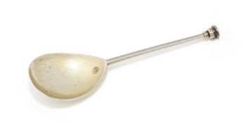 AN ELIZABETH I/JAMES I WEST COUNTRY SILVER SEAL TOP SPOON