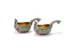 A PAIR OF RUSSIAN PARCEL GILT AND CLOISONNÉ ENAMEL KOVSHI