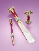 Y AN EARLY 19TH CENTURY GOLD, JASPER AND TURQUOISE DESK SET