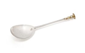A CHARLES I SILVER SEAL TOP SPOON
