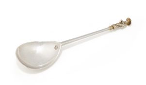 AN ELIZABETH I WEST COUNTRY SILVER APOSTLE SPOON, ST JUDE