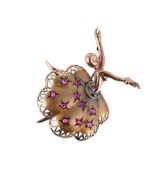 A MID 20TH CENTURY BALLERINA BROOCH