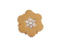 A VICTORIAN DIAMOND FLOWERHEAD BROOCH