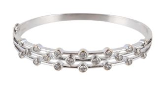 A DIAMOND HINGED BANGLE