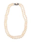 A TWO ROW CULTURED PEARL NECKLACE