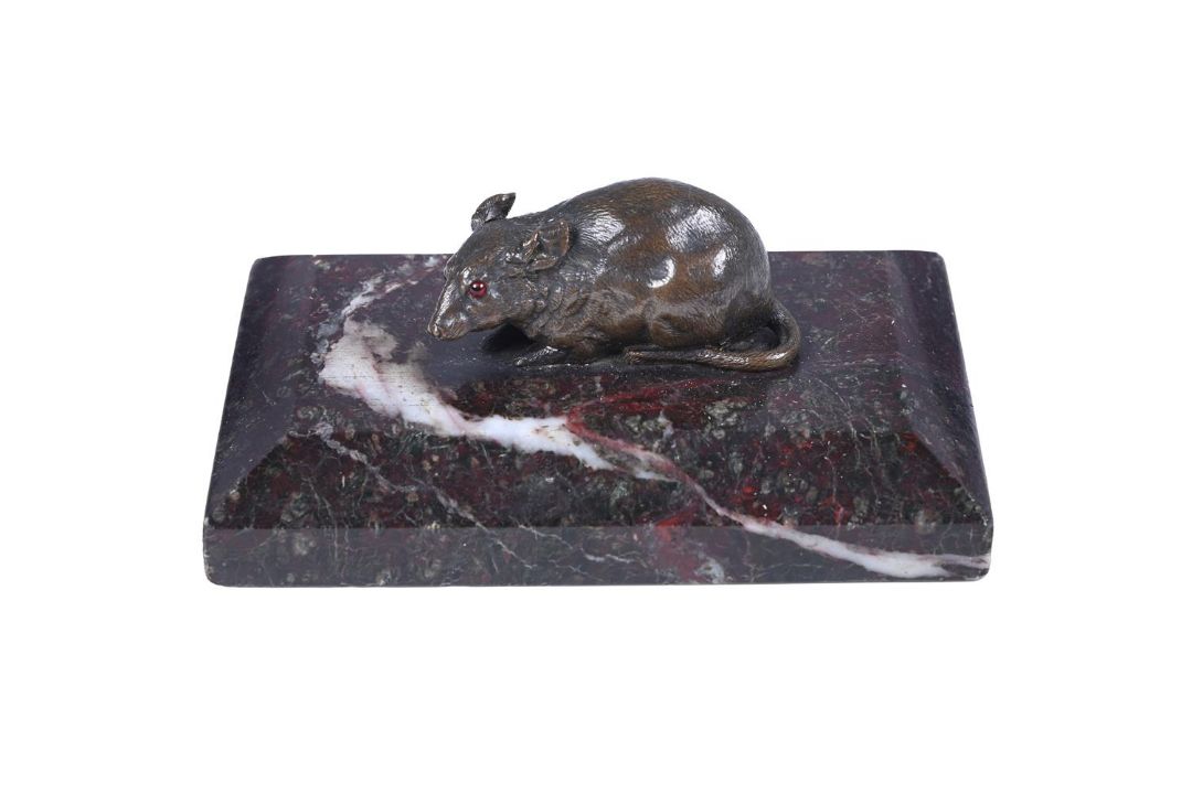 A BRONZE AND MARBLE PAPERWEIGHT OR PRESSE PAPIER, PROBABLY AUSTRIAN, LATE 19TH CENTURY - Image 1 of 2