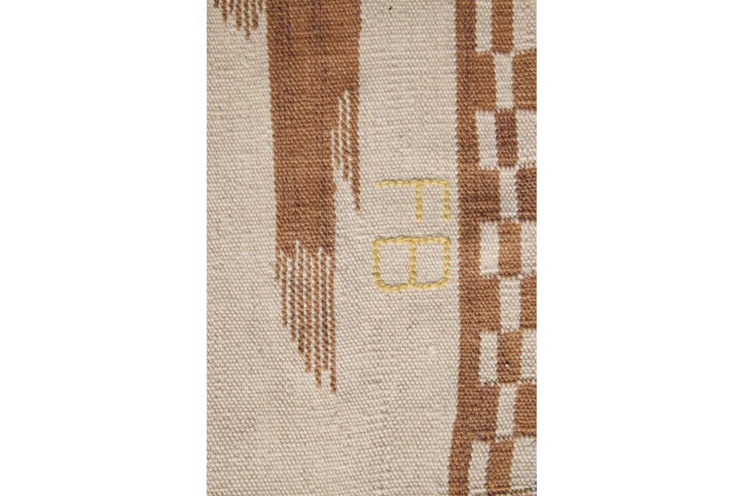 A FLATWOVEN KILIM, IN SWEDISH STYLE - Image 2 of 2