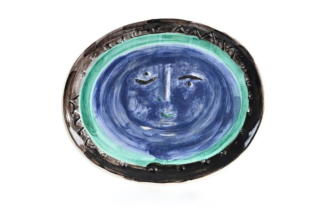 λ PABLO PICASSO (SPANISH 1881-1973), VISAGE DANS UN OVALE (ALAIN RAMIÉ 273) - Image 1 of 4
