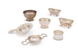 A COLLECTION OF SILVER ITEMS
