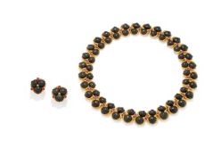 Y RENÉ BOIVIN, AN EBONY AND RUBY NECKLACE AND EARRINGS