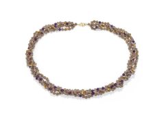 AN AGATE AND AMETHYST BEAD NECKLACE