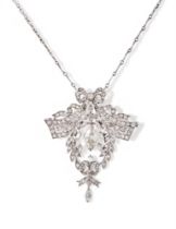 A DIAMOND PENDANT/BROOCH