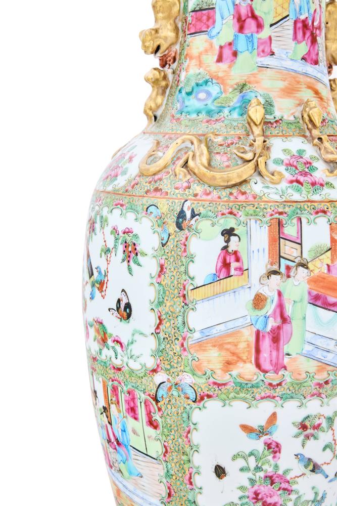 A CANTON ENAMELLED VASE, CHINESE, 19TH CENTURY - Image 2 of 2
