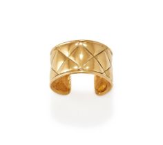 CHANEL, MATELASSÉ, A CUFF BANGLE