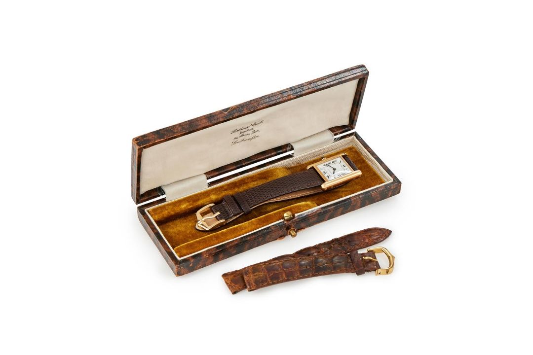 Y CARTIER, TANK, AN 18 CARAT GOLD WRISTWATCH - Image 2 of 2