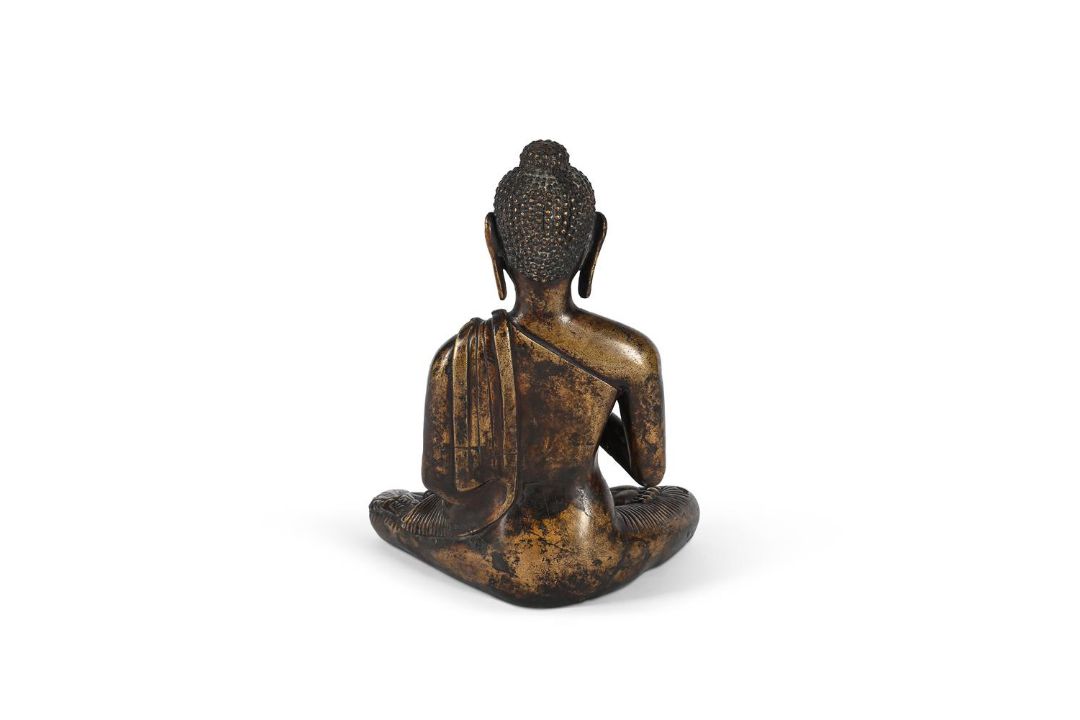 A seated bronze figure of Buddha - Image 3 of 6