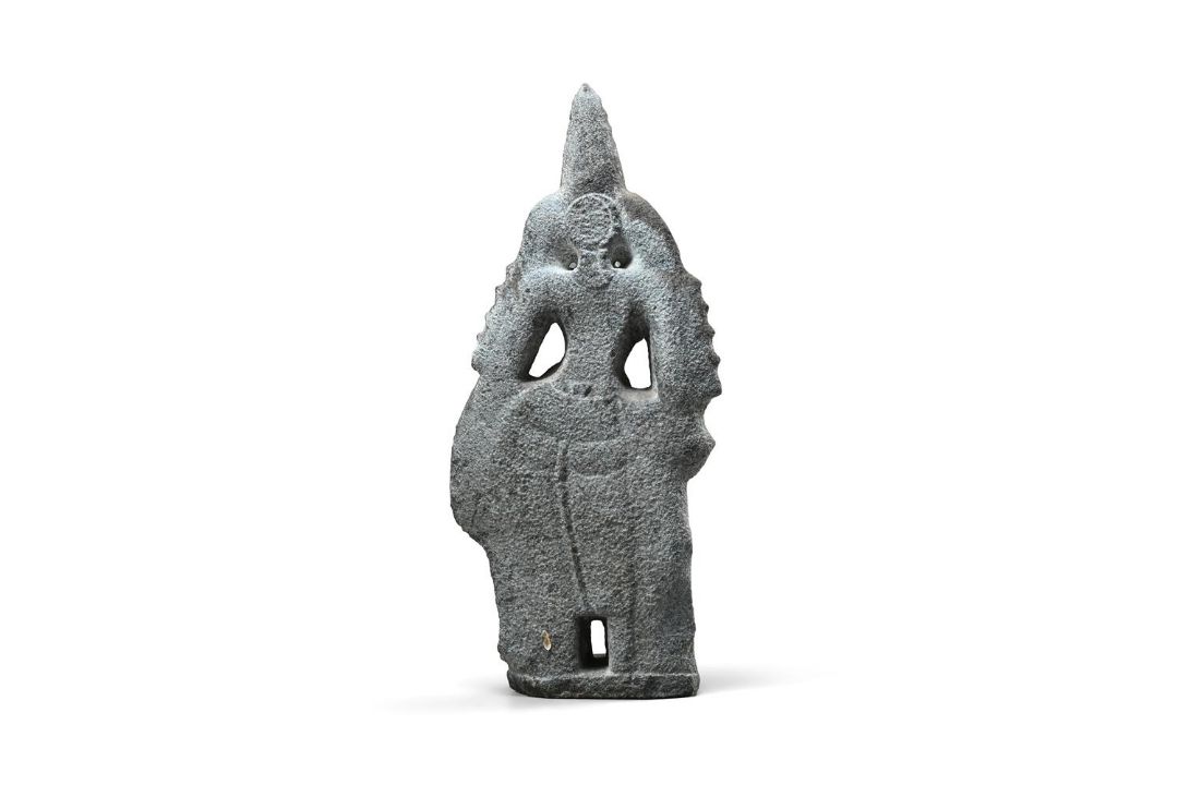 A South Indian Granite Figure of Lakshmi - Image 4 of 4
