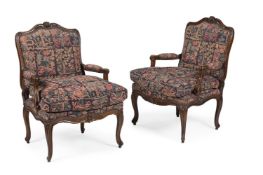 A PAIR OF CARVED BEECH AND TAPESTRY UPHOLSTERED FAUTEUILS IN LOUIS XV STYLE, LATE 19TH CENTURY