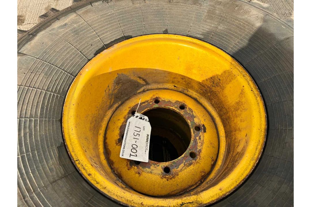 Used JCB Wheels & Tyres 22.0/70-200-118A (2 Of) - Image 7 of 7