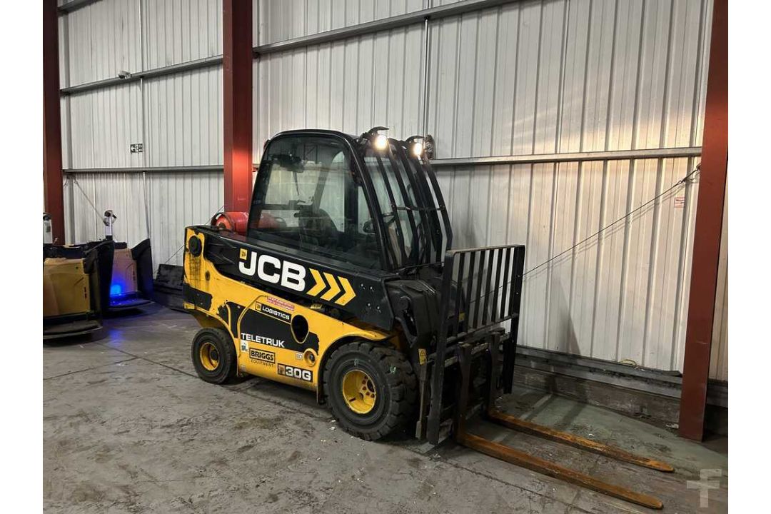 2019 JCB TLT30G FIXED TELEHANDLER - Image 4 of 6