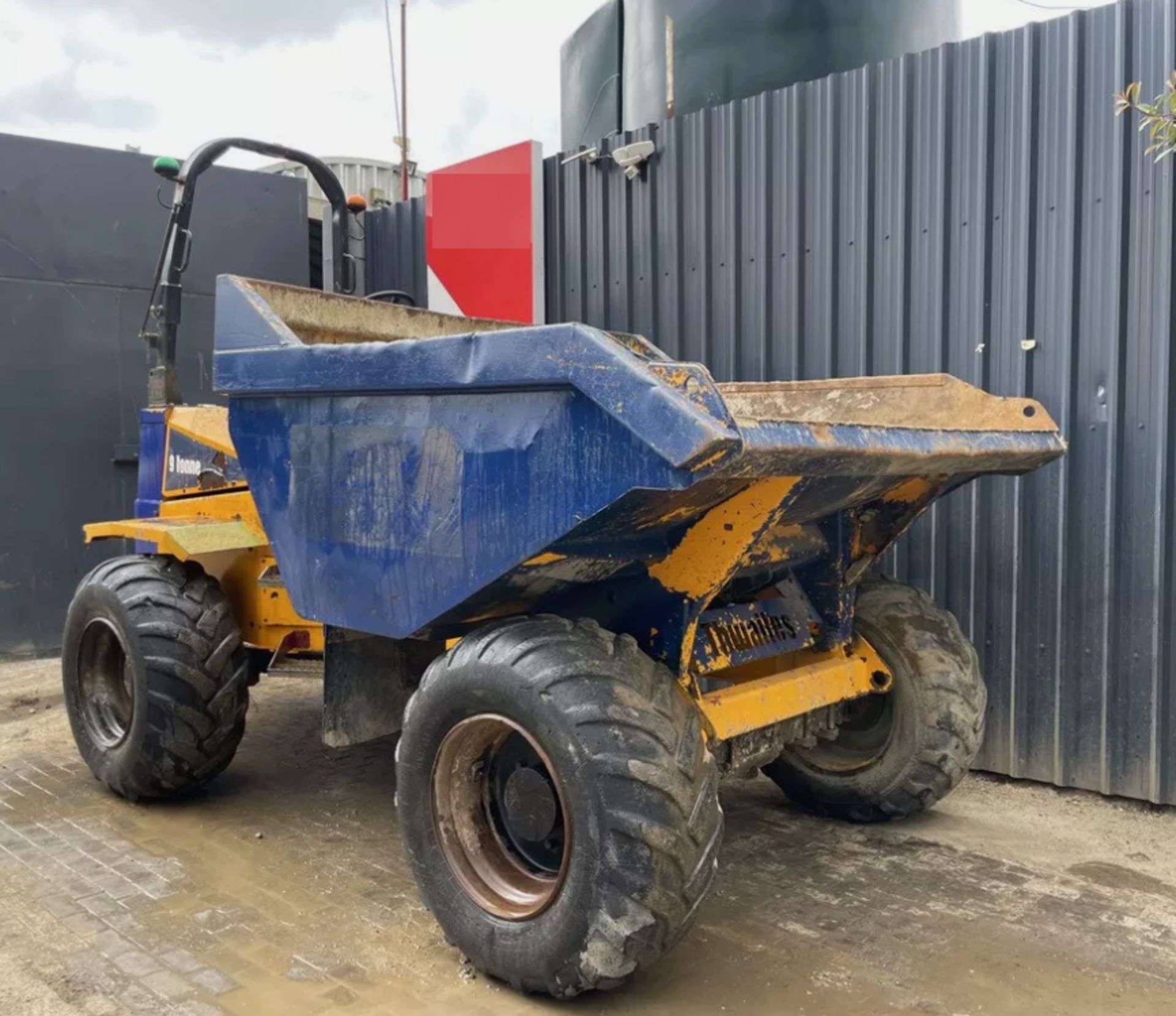 2016 THWAITES 9 TONNE 4X4 DUMPER - Image 2 of 14