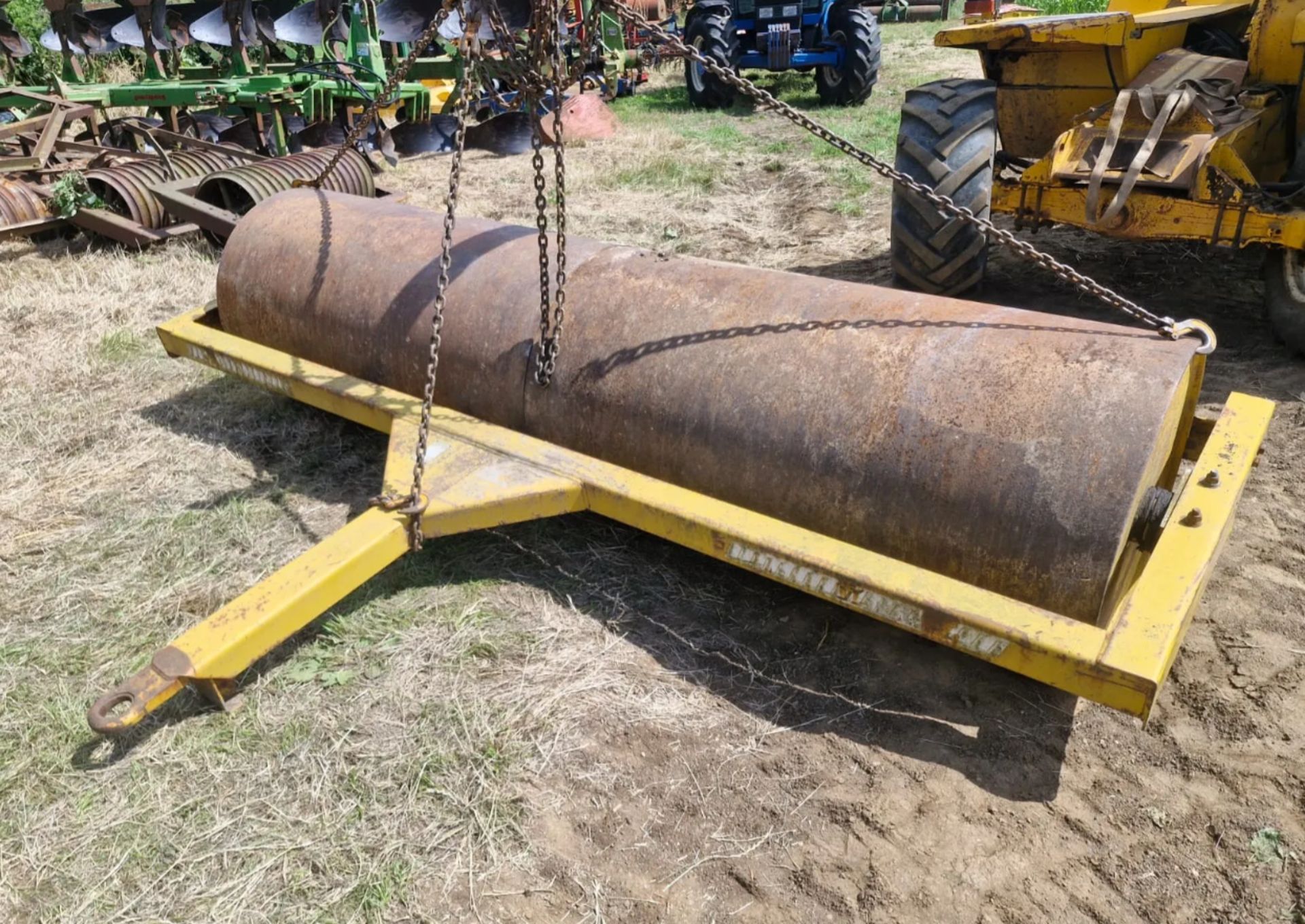 TWOSE 10FT FLAT ROLLER - Image 2 of 2