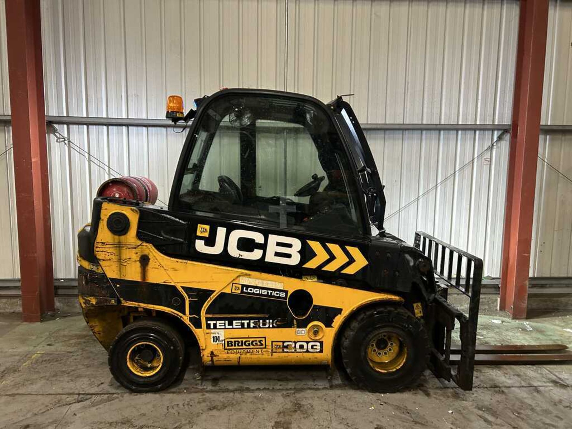 2018 JCB TLT30G FIXED TELEHANDLER - Image 5 of 6