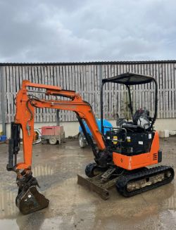 2017 HITACHI ZX19U-5A YR 1.9 TON MINI DIGGER