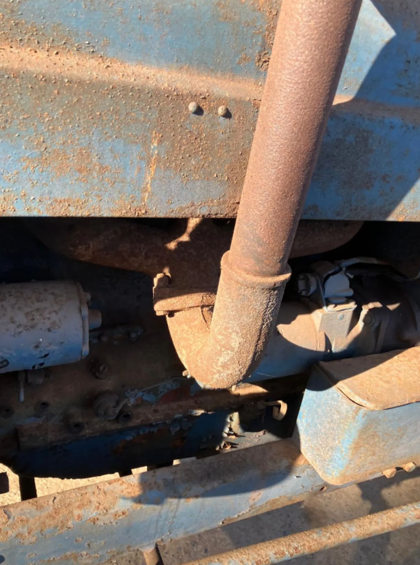 FORDSON MAJOR KFD TRACTOR >>--NO VAT ON HAMMER--<< - Image 22 of 25
