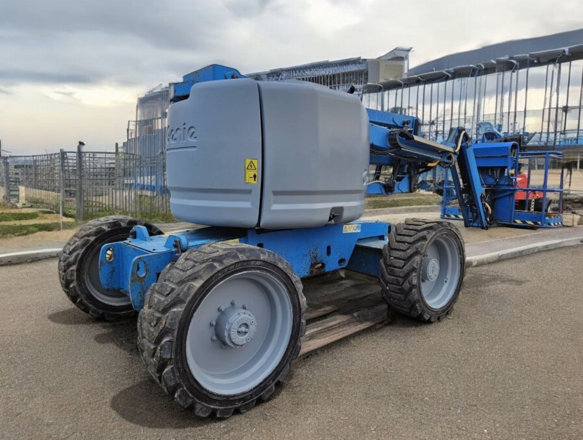2008 GENIE Z45/25J ARTICULATED BOOM LIFT – LOW HOURS (4167) - Image 4 of 18