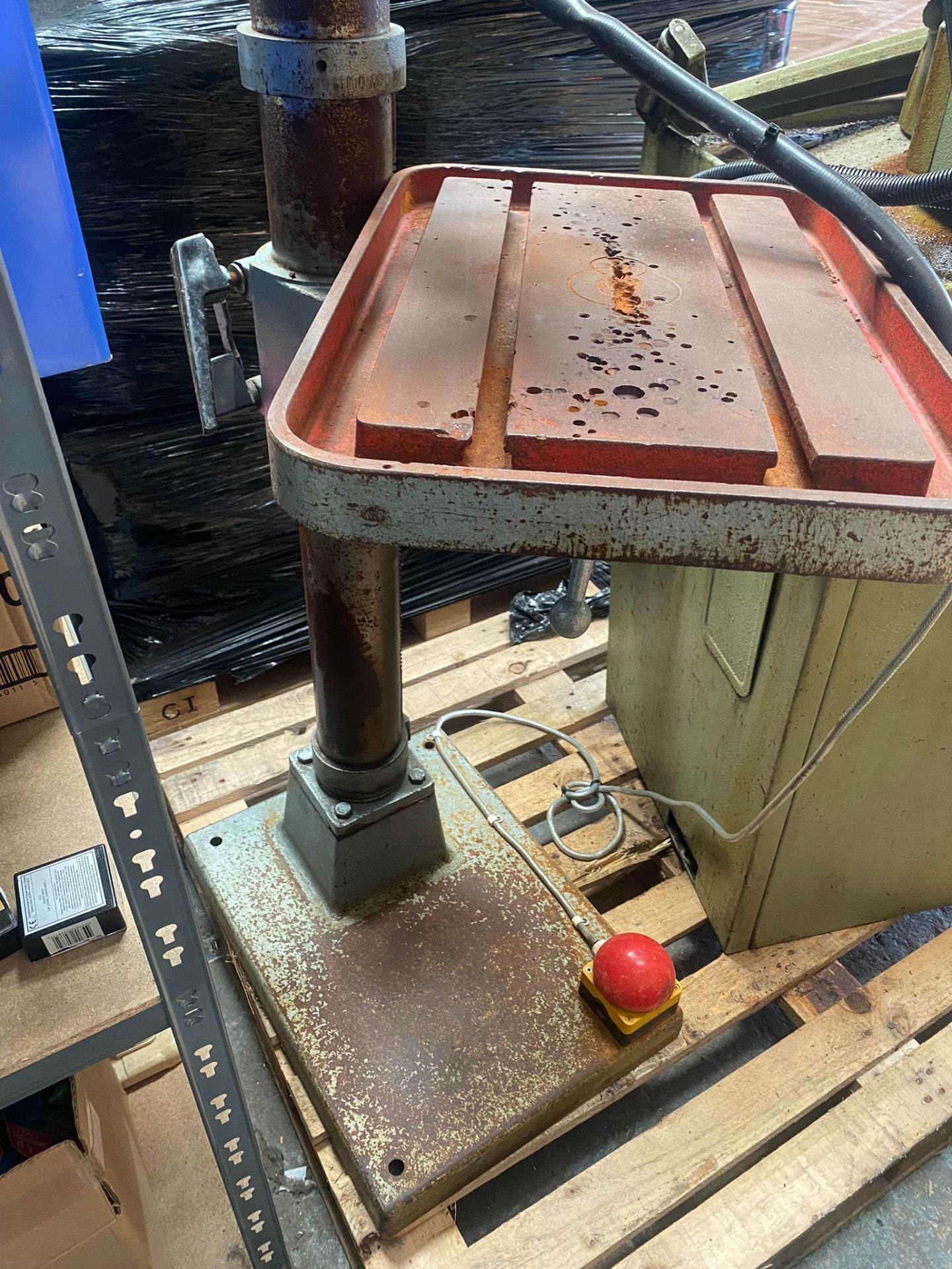 MEDDINGS FLOOR STANDING PILLAR DRILL - Image 5 of 5