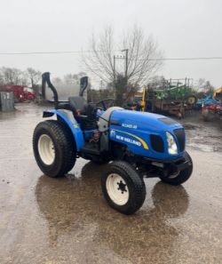 NEW HOLLAND BOOMER 40 TRACTOR (2018)