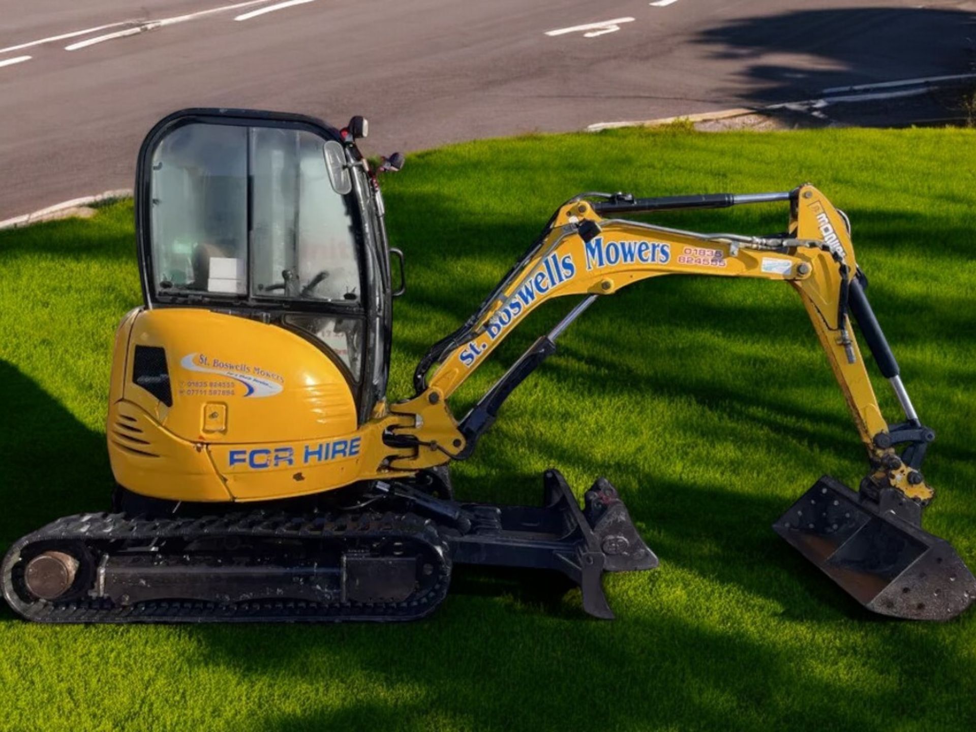 JCB 8025 ZTS MINI EXCAVATOR - 2016 - 2.9T WITH QUICK HITCH - Image 2 of 14