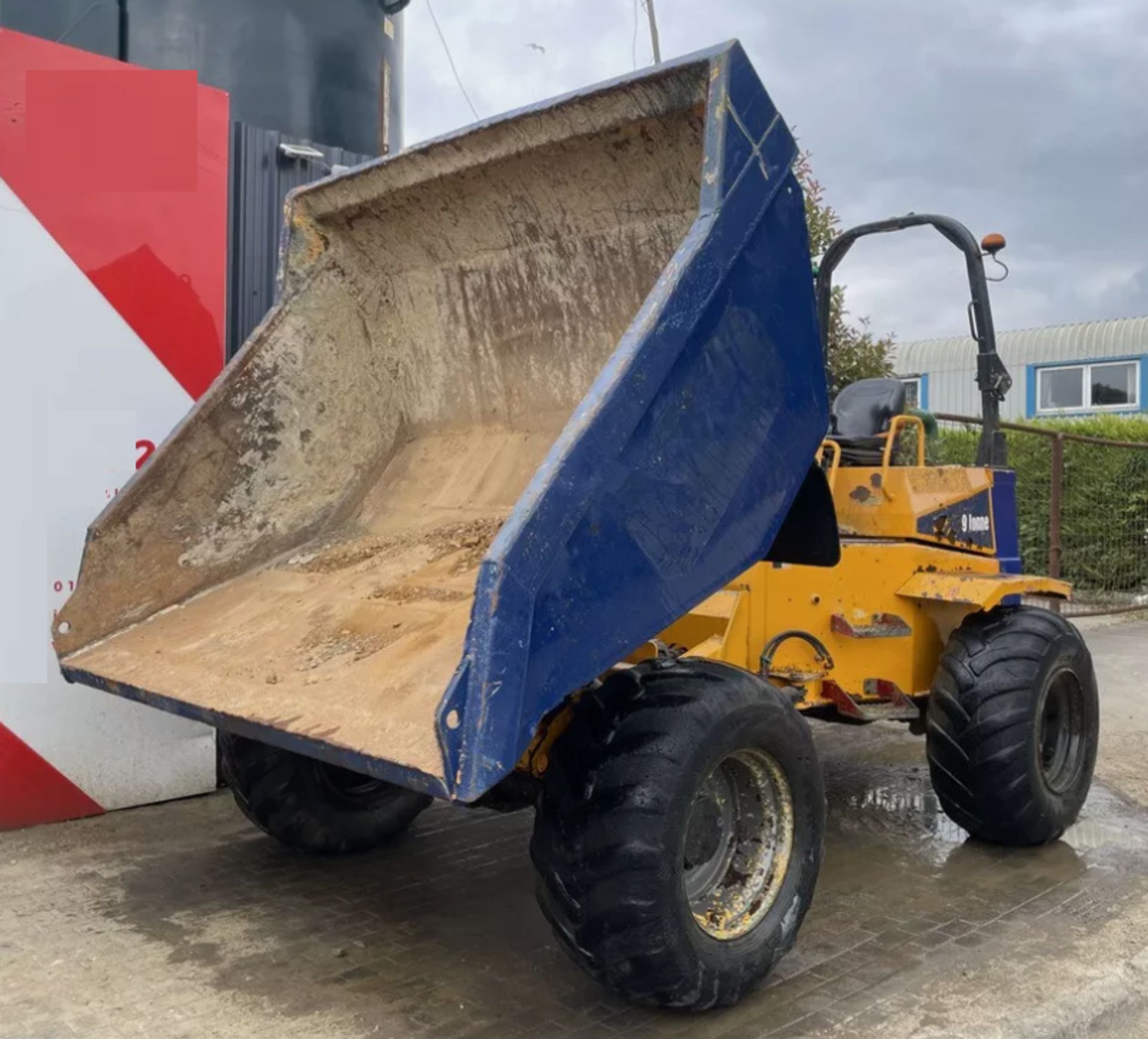 2016 THWAITES 9 TONNE 4X4 DUMPER - Image 5 of 14