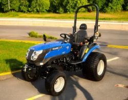 2023 SOLIS 26 HST COMPACT TRACTOR HOURS: 35 >>--NO VAT ON HAMMER--<<