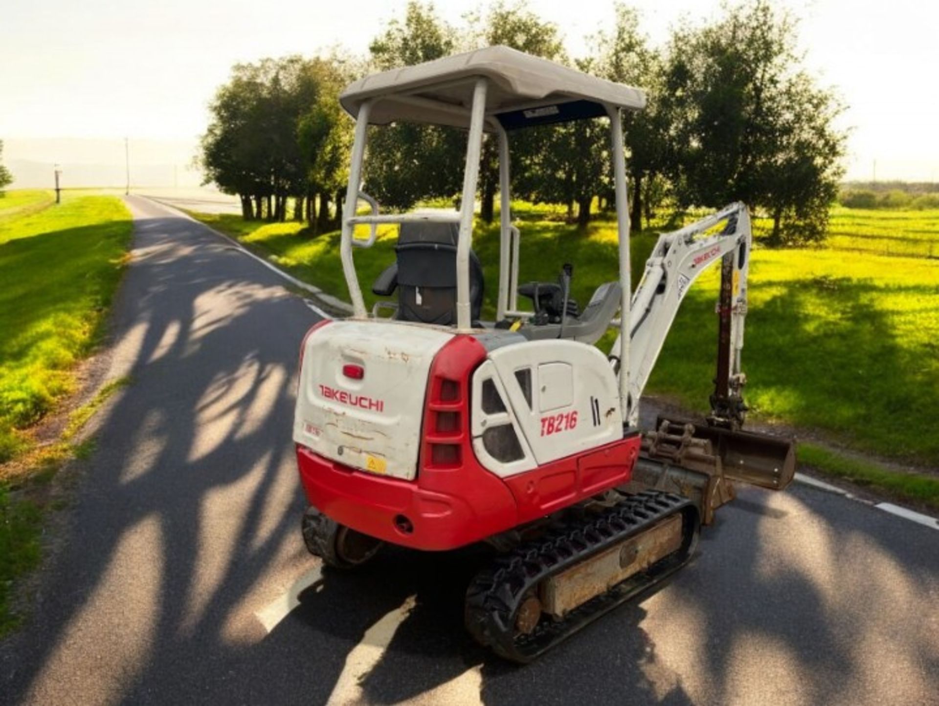 2015 TAKEUCHI TB216 1.7 TONNE EXCAVATOR DIGGER - Image 6 of 9