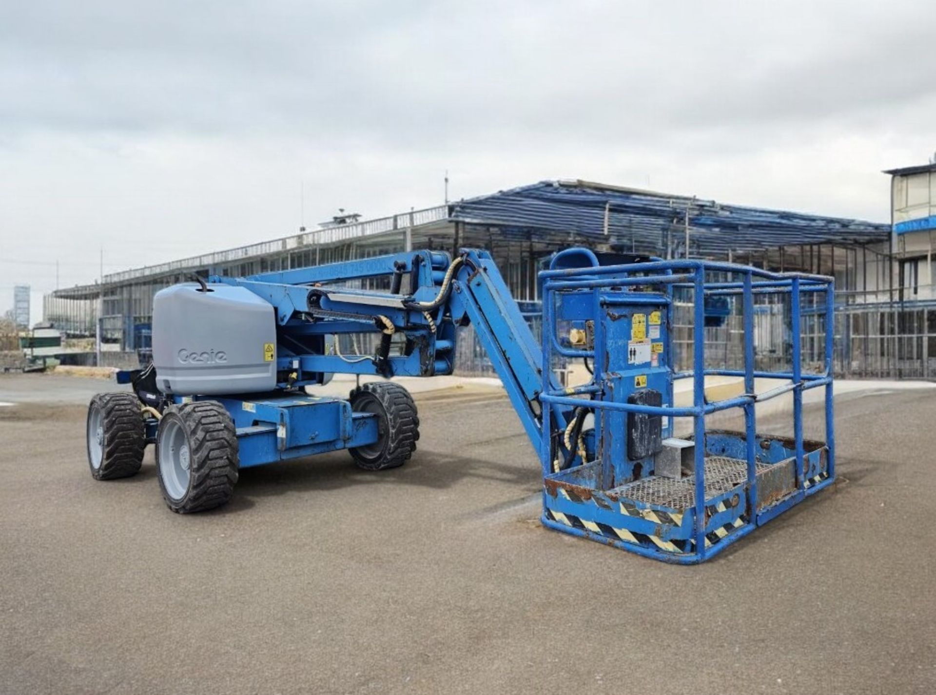 2008 GENIE Z45/25J ARTICULATED BOOM LIFT – LOW HOURS (4167) - Image 2 of 18
